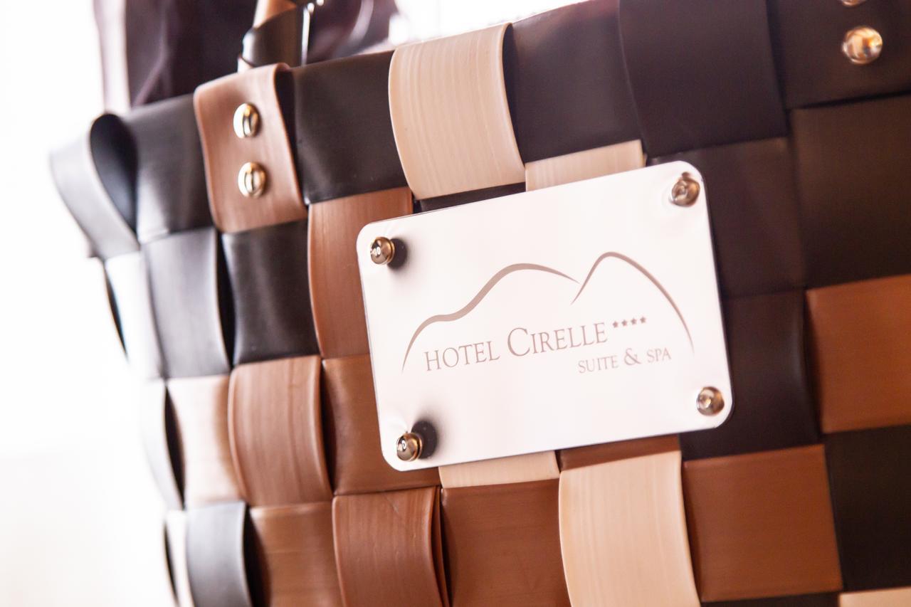 Hotel Cirelle Suite & Spa Canazei Kültér fotó