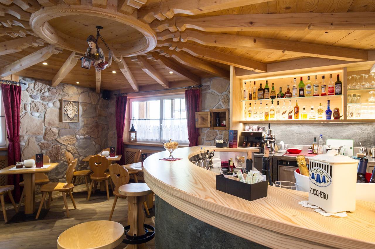 Hotel Cirelle Suite & Spa Canazei Kültér fotó
