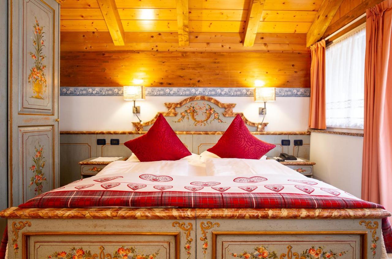 Hotel Cirelle Suite & Spa Canazei Kültér fotó